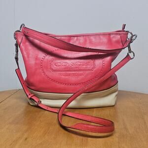 Coach Leather Coral-Red Sand Tan Hampton Weekender Hobo Bag Travel Vacation